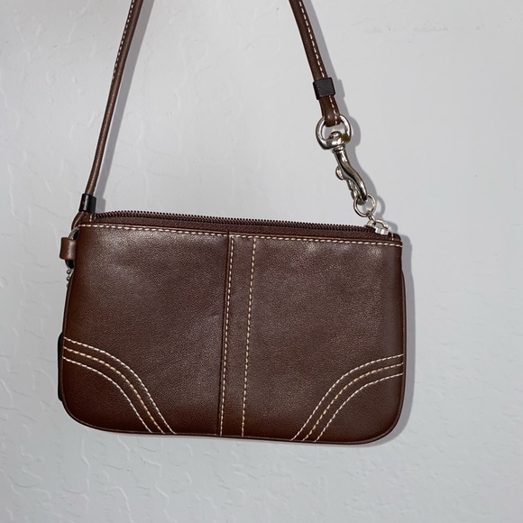 Coach Wristlet - Picture 2 of 7